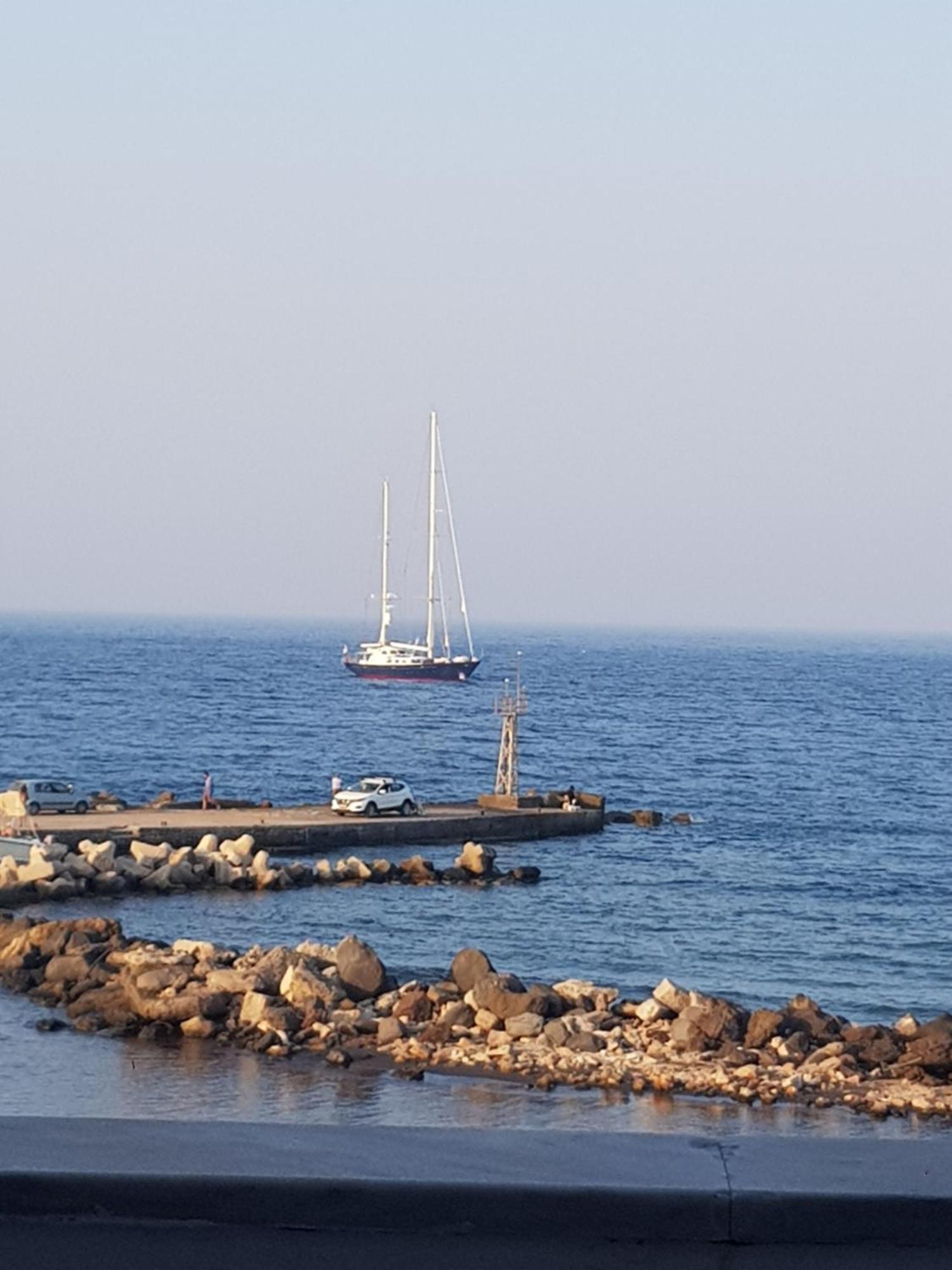 Rodothea And Adams On The Beach, Santorini Монолітос Екстер'єр фото