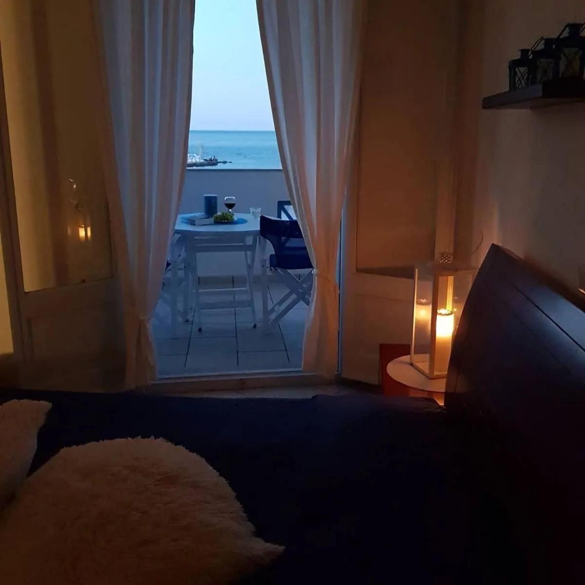 Rodothea And Adams On The Beach, Santorini Монолітос Екстер'єр фото